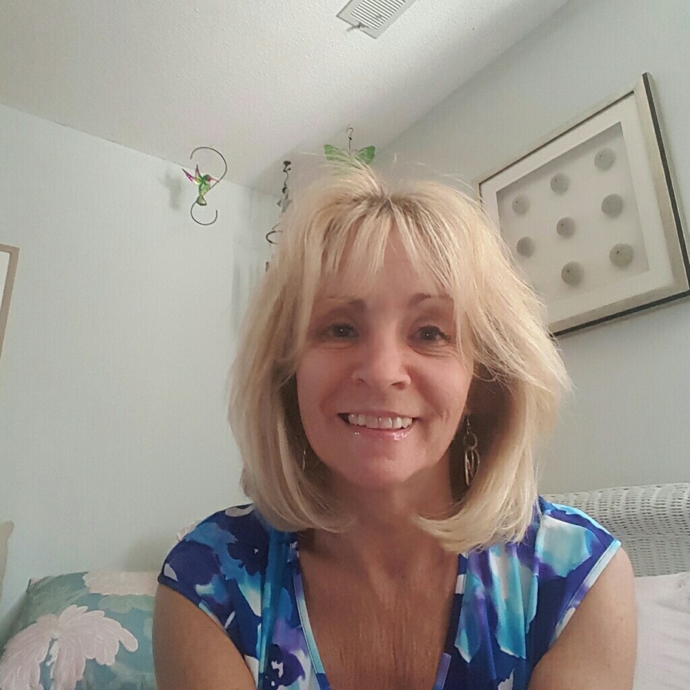 Meet your Posher, Kristin