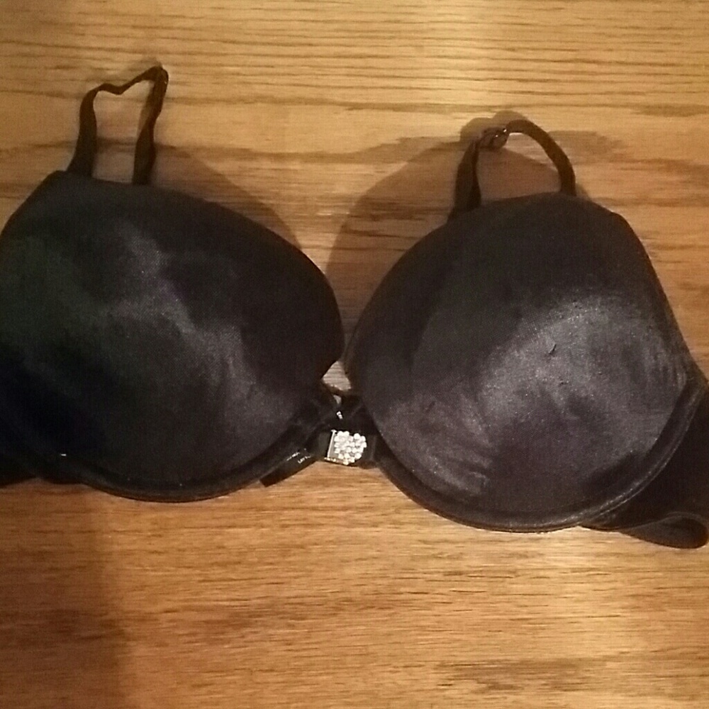 Black Victoria Secret push-up bra sexy little thin