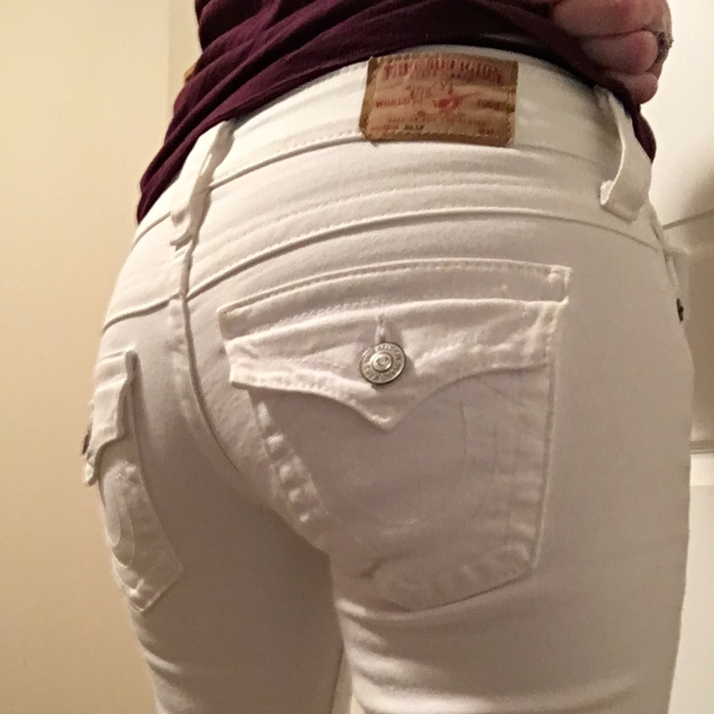 True Religion White skinny straight leg 25