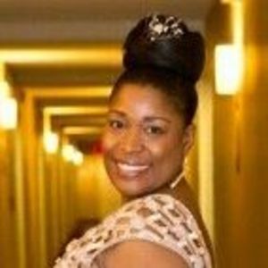 Meet your Posher, Carmeline