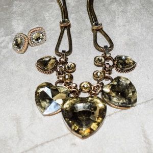 🎈 {Gracie Lane} Necklace & Earrings set