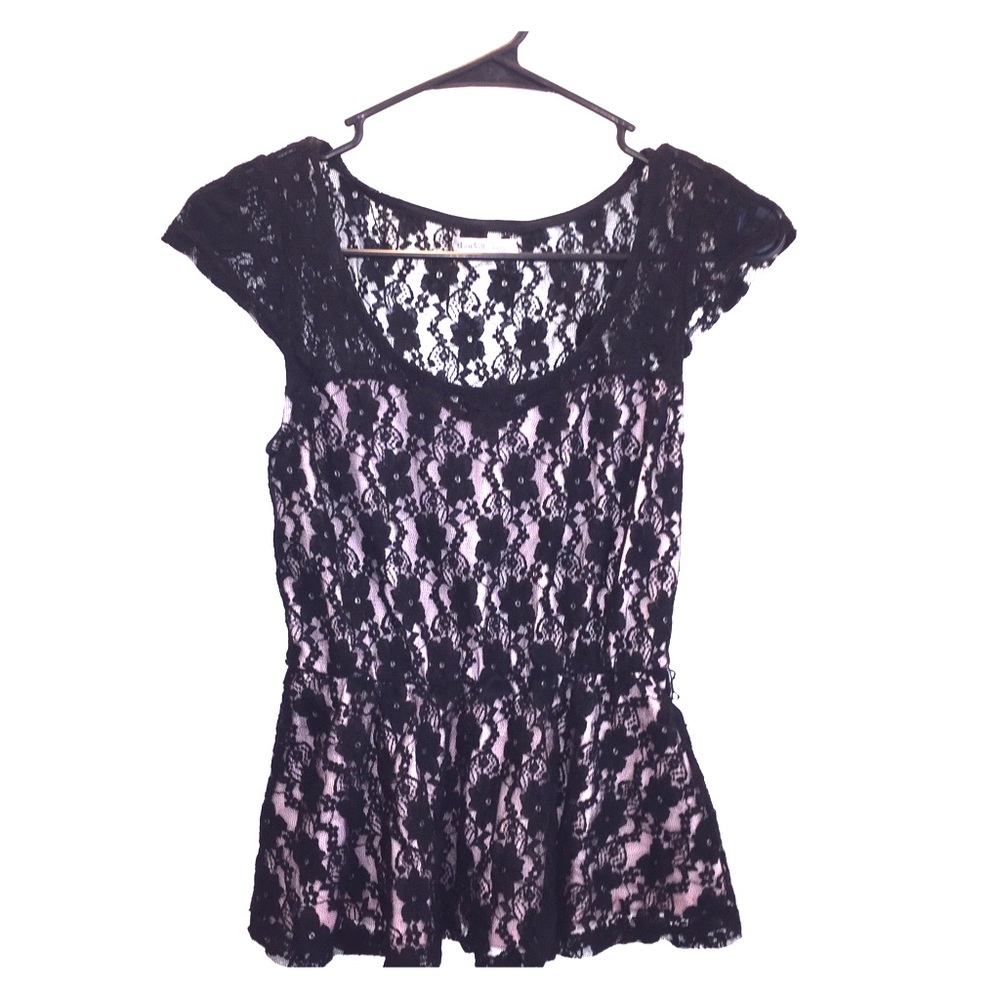 Cute lace blouse 💕