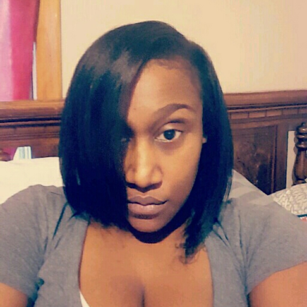 Meet your Posher, Micquia