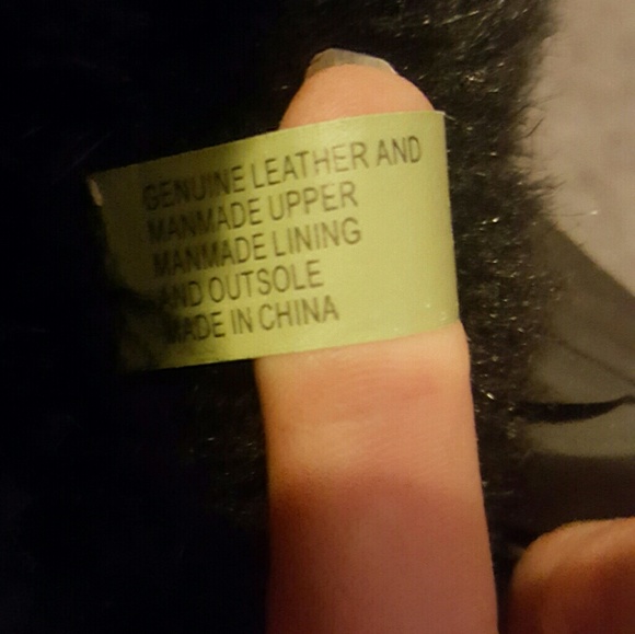 Boots Black & Gold Timberlands - Picture 3 of 6