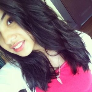 Meet your Posher, Connie