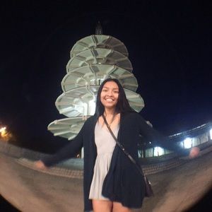 Meet your Posher, Jenny