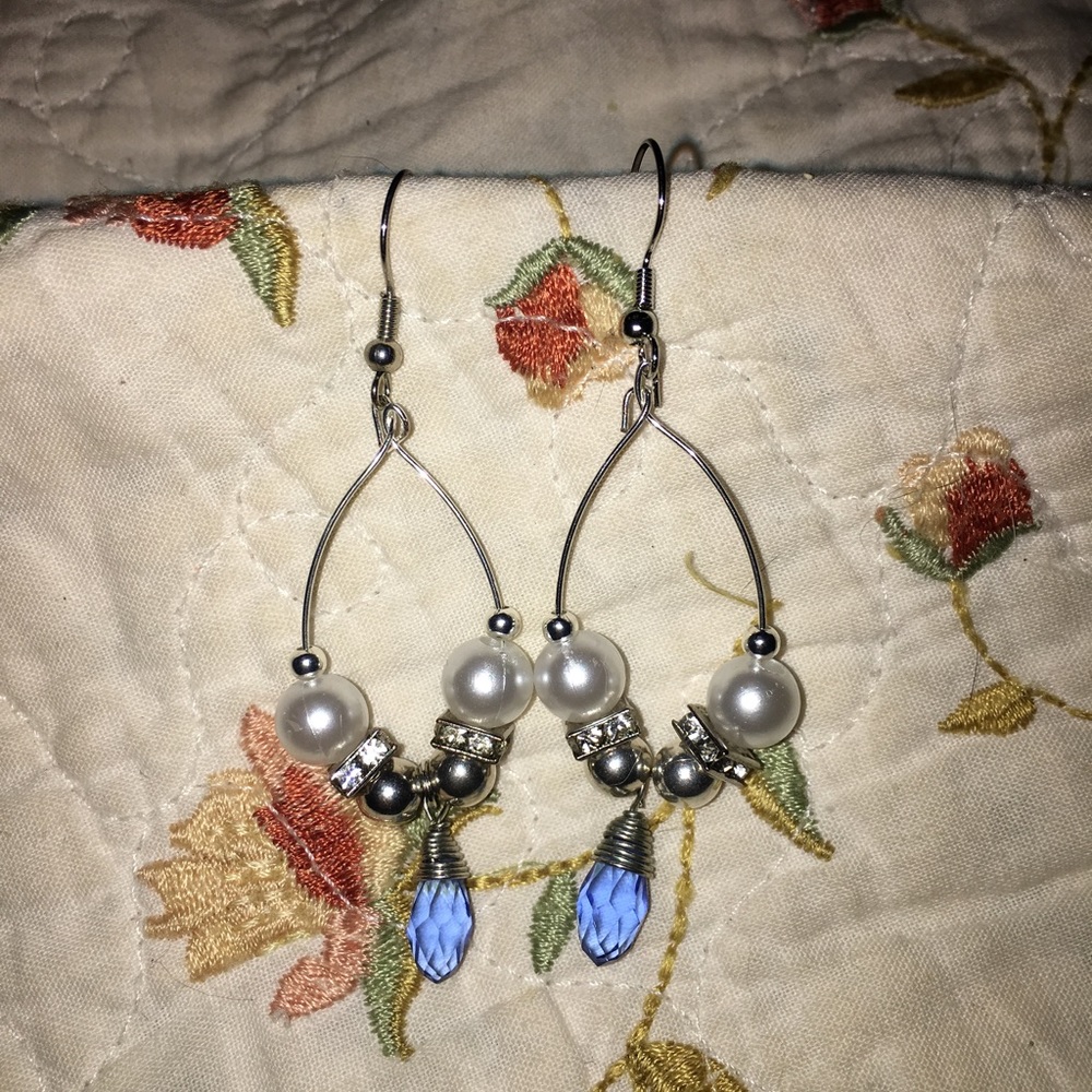 Blue crystal billets w/bling & pearl beads silver