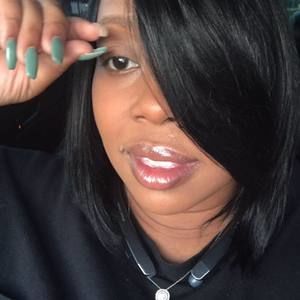 Meet your Posher, Dana