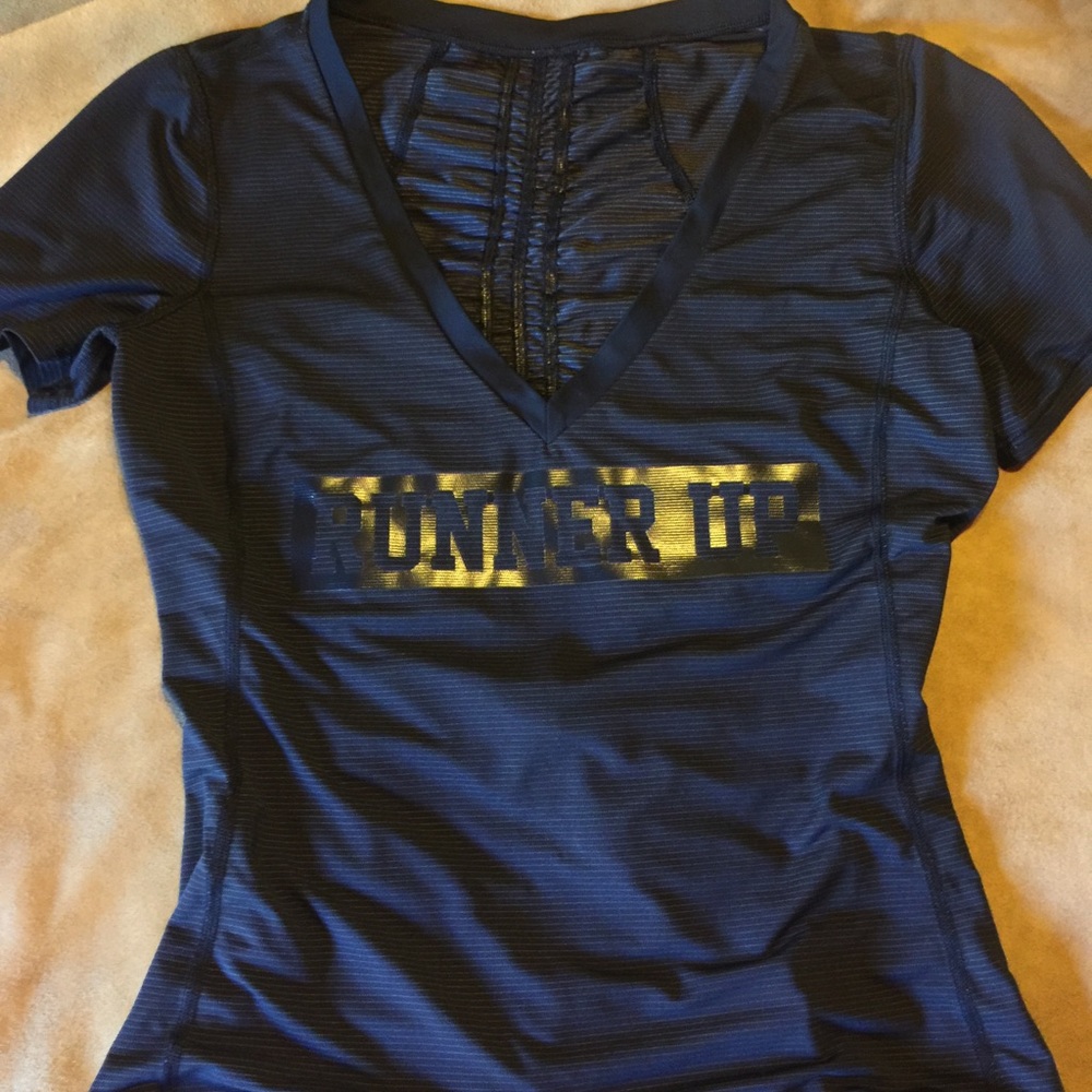 Lululemon Runner Up Shirt