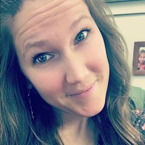 Meet your Posher, Janese