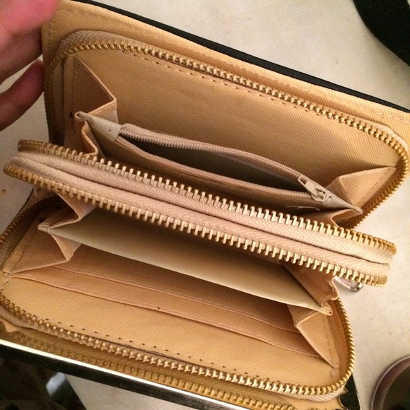 Wallet - Picture 2 of 2