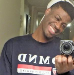 Meet your Posher, Christopher