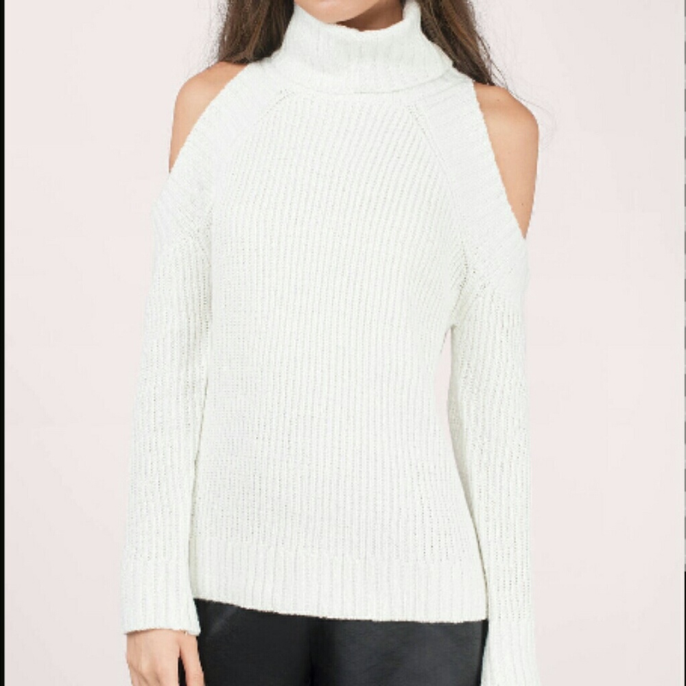 TODAY ONLY!!! Anthropologie J.O.A. Cold Shoulder