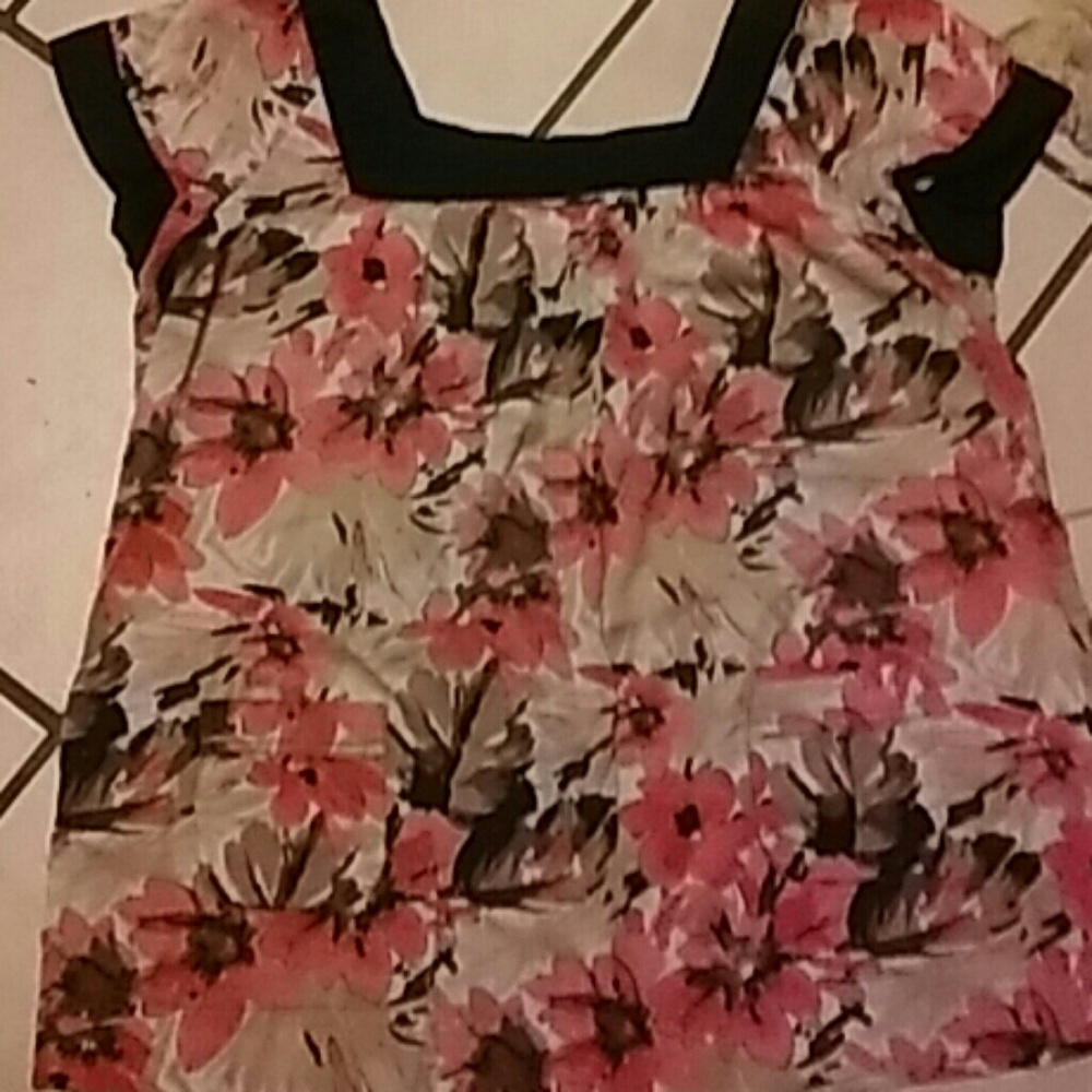 Apartment 9 abstract flower design summer blouse