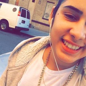 Meet your Posher, Eunice