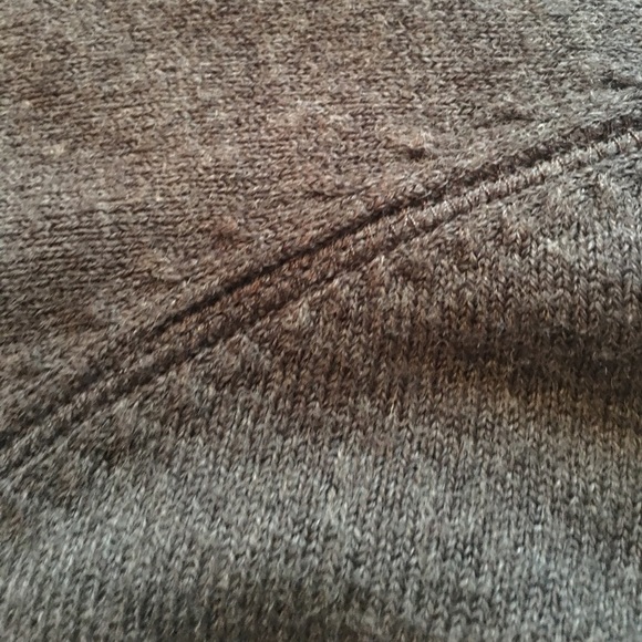 Sweater - Picture 3 of 4