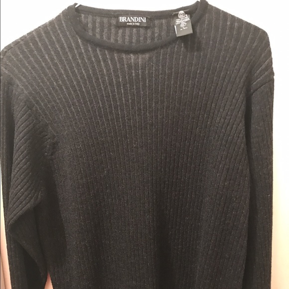 M Md Brandini will sweater in excellent condition. - Picture 2 of 8