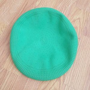 Kangol SZ SM VGUC *last chance *