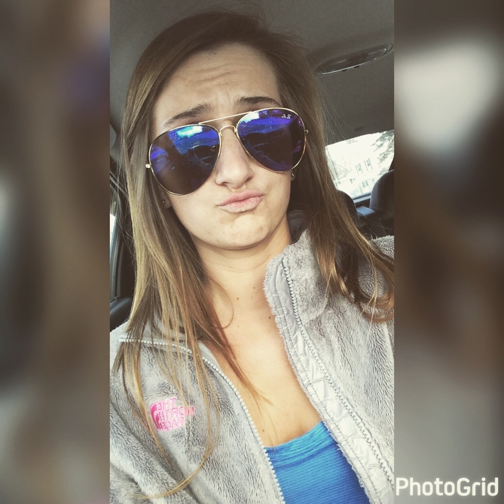 Meet your Posher, Sami