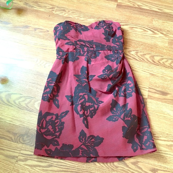 Urban Outfitters Dresses & Skirts - NWT Urban Outfitters Strapless Dress