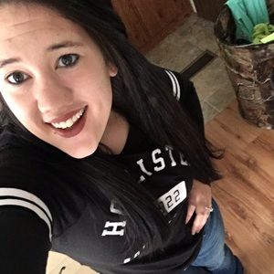 Meet your Posher, Rebecca