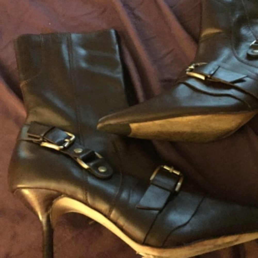 Steven Boots - image 2