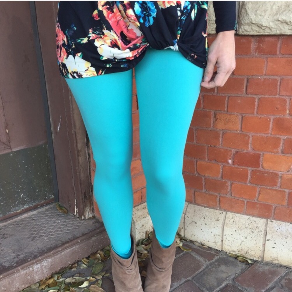 Infinity raine mint blue legging one size