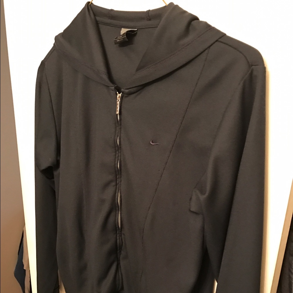 G Lg 12-14 Price Drop Today!! Nike hoodie!
