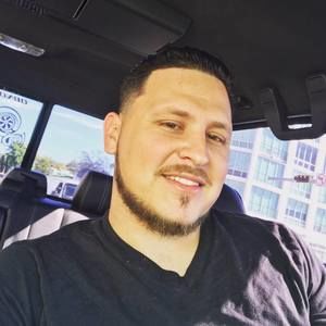 Meet your Posher, Daniel