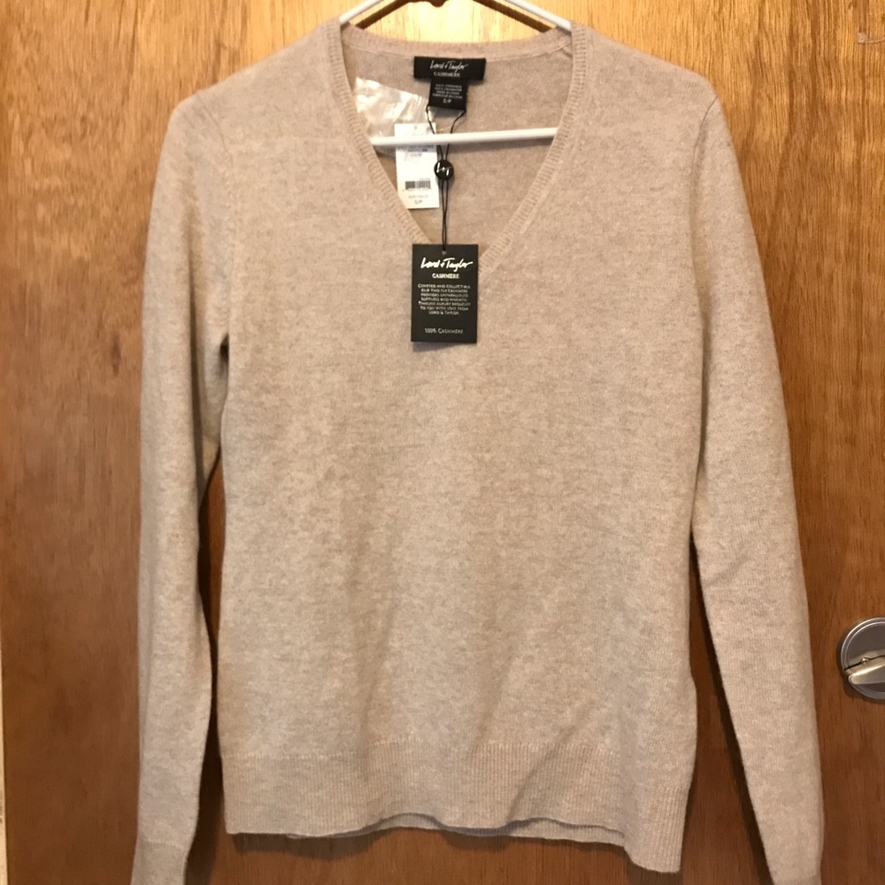 Cashmere sweater