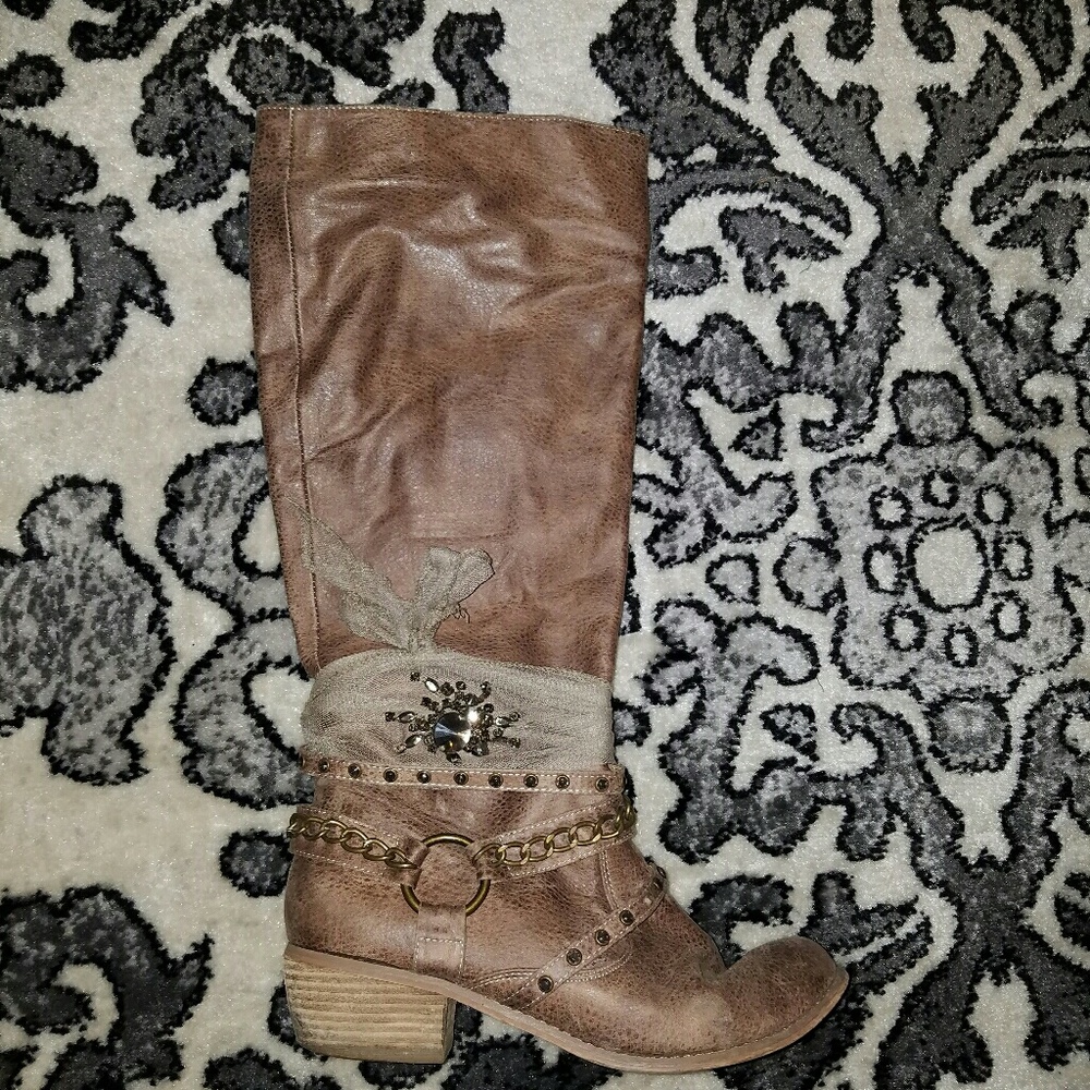 Not Rated boots from Buckle