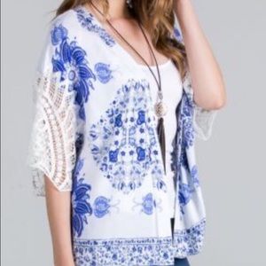 ✨Brand New W/Tags✨ Printed Kimono with crochet trim on sleeve, Great swim cover!