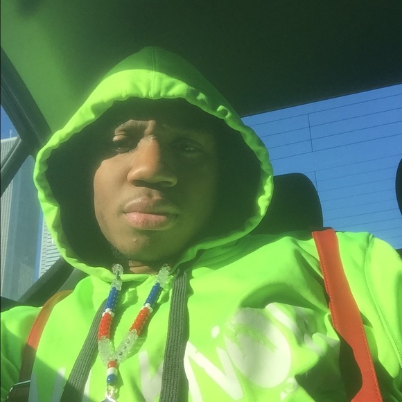 Meet your Posher, James - Picture 1 of 1