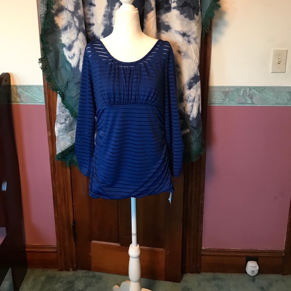 Beautiful blue top