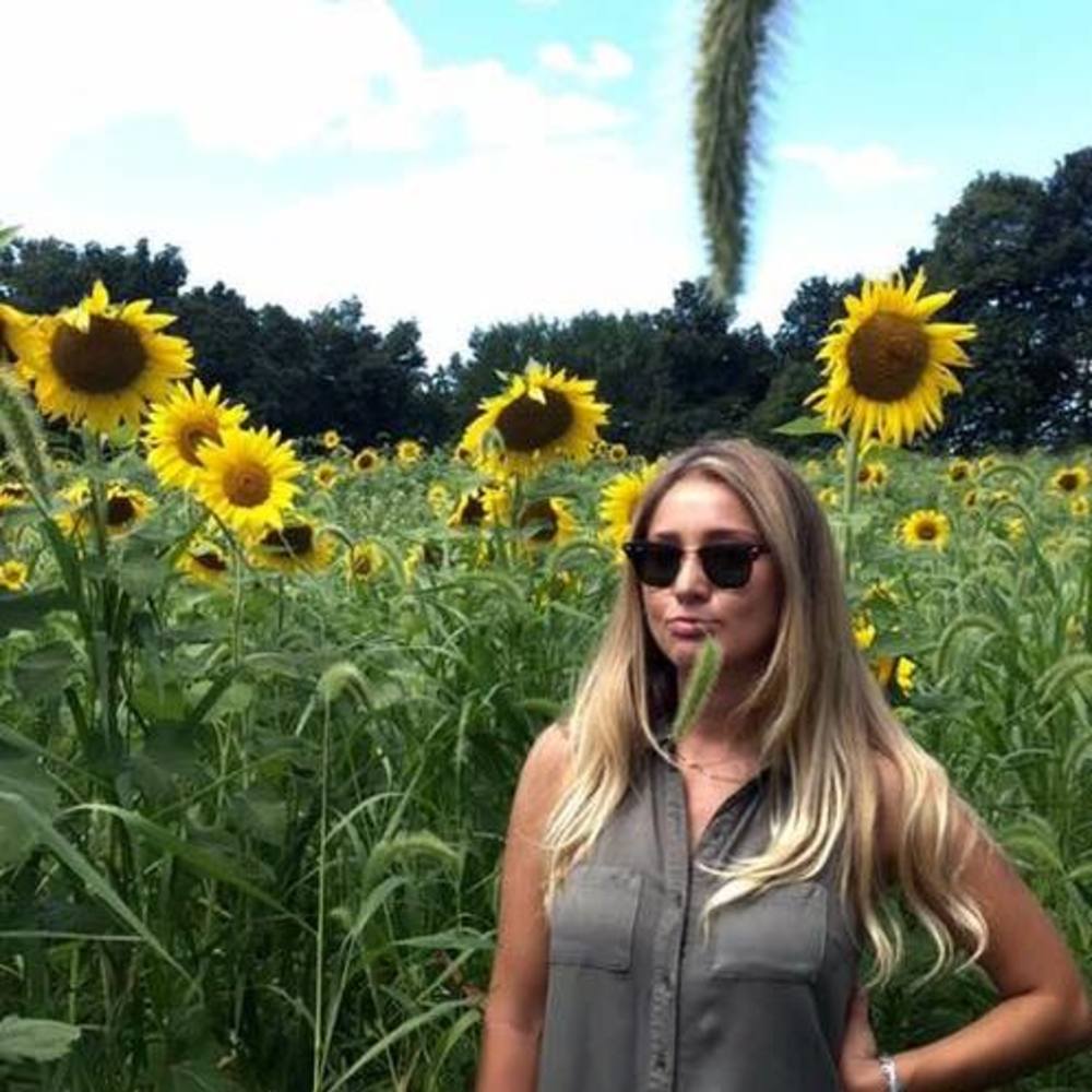 Meet your Posher, Kristina