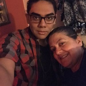 Meet your Posher, Miriam