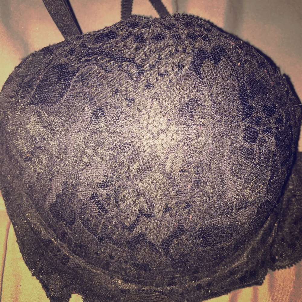 Black lace bra
