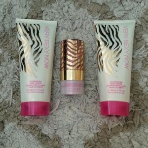 Victoria's Secret Very Sexy Now Bundle