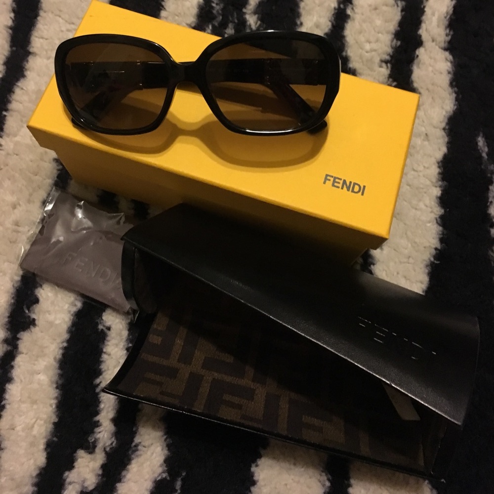 NWT Fendi Sunglasses