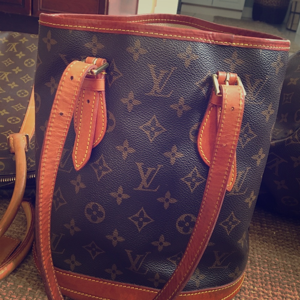 LV Petit Bucket Bag