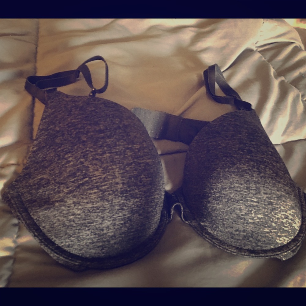 Black and grey bra
