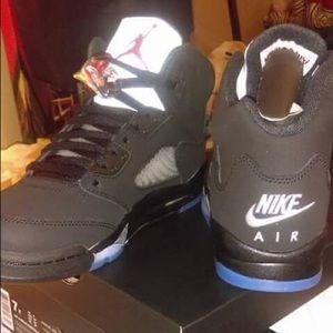 Retro 5's