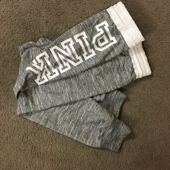 Brand new VS Pink joggers - Picture 1 of 3