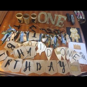 Where the wild things are party pack/ decorations