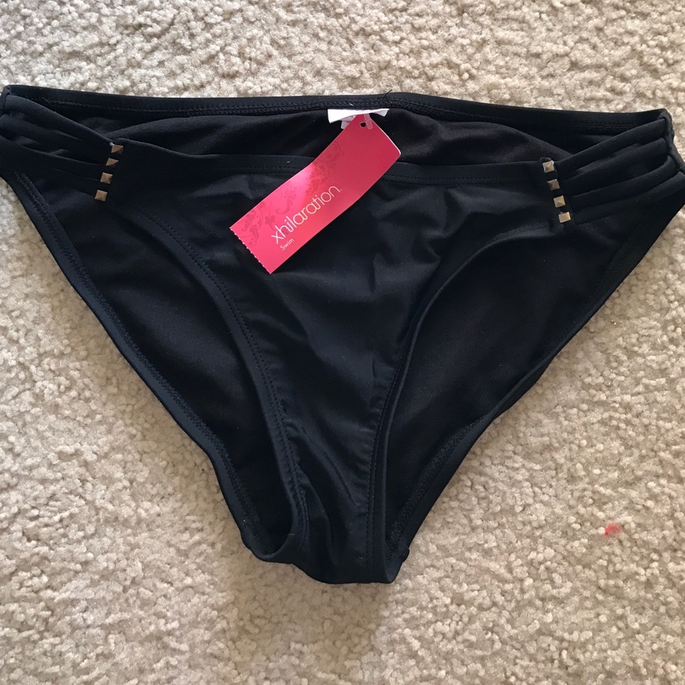 New with tags black