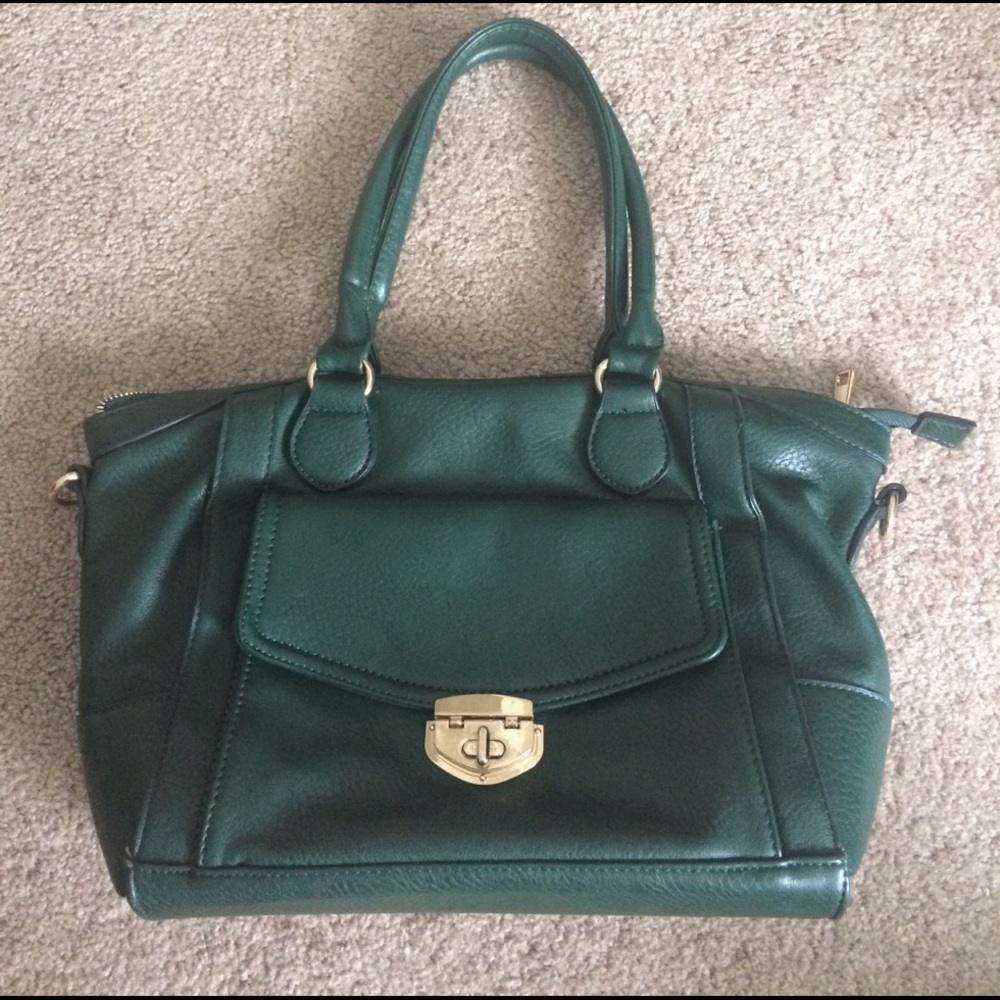Emerald hand bag