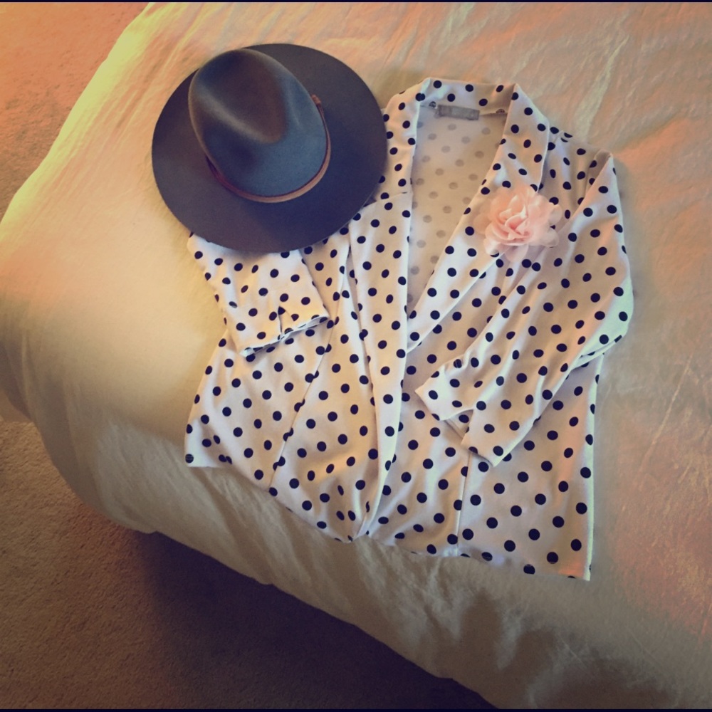 SOLD B&W polka dot light weight cotton blazer