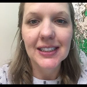 Meet your Posher, Stacie