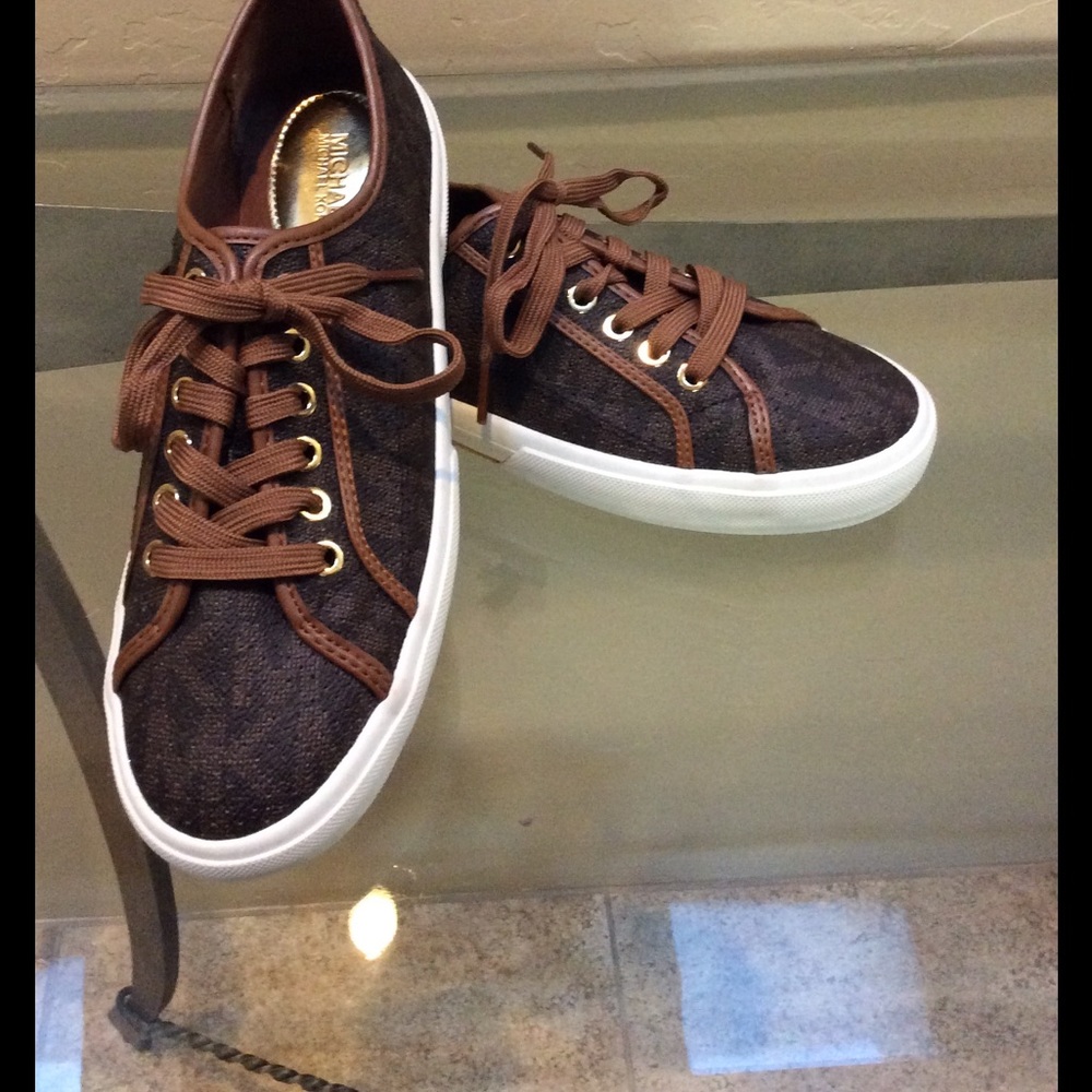 Michael Kors "Keaton Lace Up" sneaker