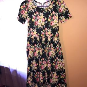 Lularoe Amelia dress with pockets